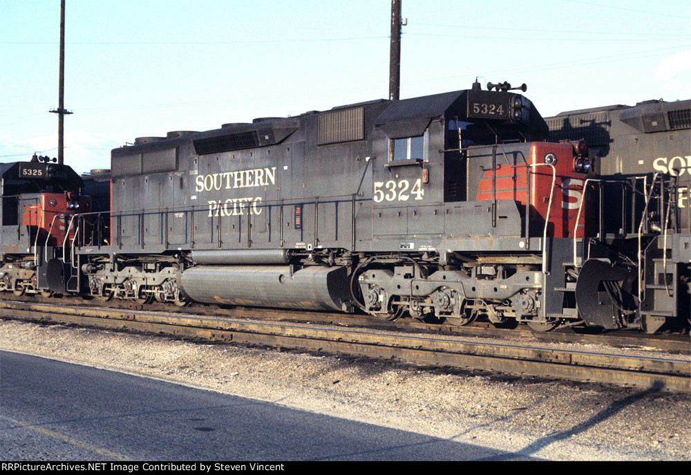 Southern Pacific SD39 #5324